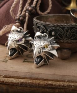 Griffin school medallion, Gryphon, Griffon head pendant