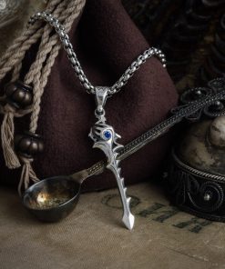 Alternative view of Divine Rapier artifatc, Dota blade pendant