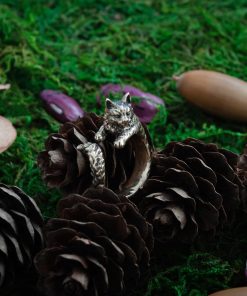 Alternative view of Wise cat ring