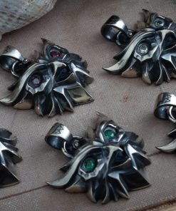 Alternative view of Owl medallion, school of the Owl