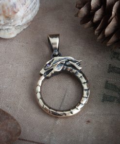 Alternative view of Ouroboros pendant
