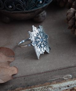 Alternative view of Vegvisir ring