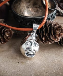 Alternative view of Beherit pendant | Berserk