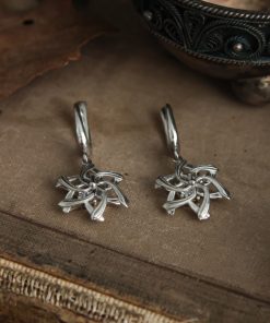 Alternative view of Galadriel's earrings