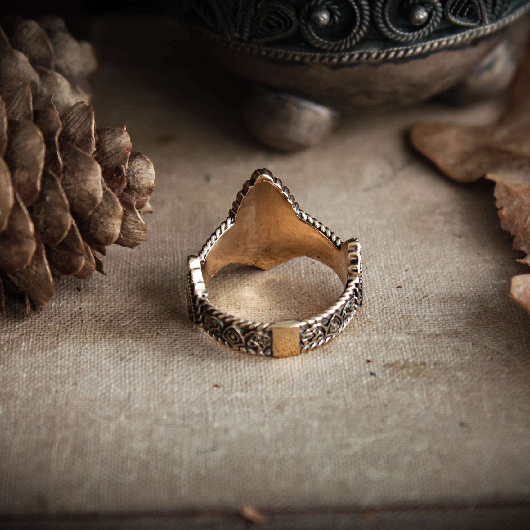 Crown of Aragorn/Elessar ring - Image 14