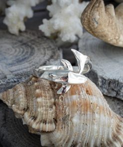 Silver whale ring