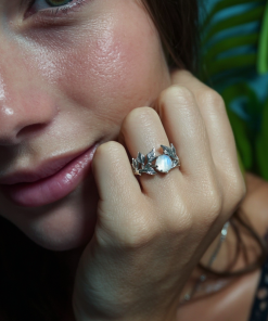 Alternative view of Forest Elves Ring