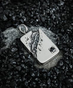 Alternative view of Rock Pendant