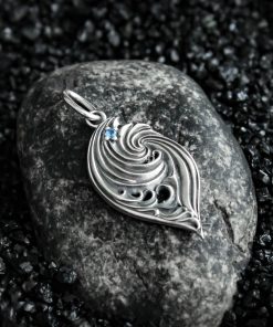 Alternative view of Wind Pendant