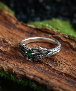 Alternative view of Vine with Leaves Ring