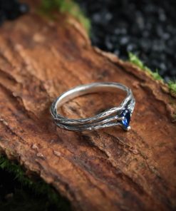 Alternative view of Vine Ring