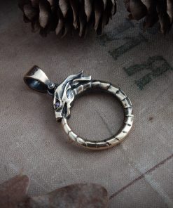 Alternative view of Ouroboros pendant