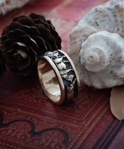 Alternative view of Greek Bulls Ring