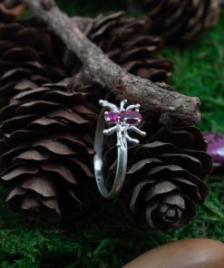 Alternative view of Little Spider Ring