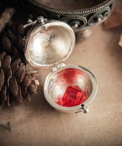 Alternative view of Aglaophotis Pendant